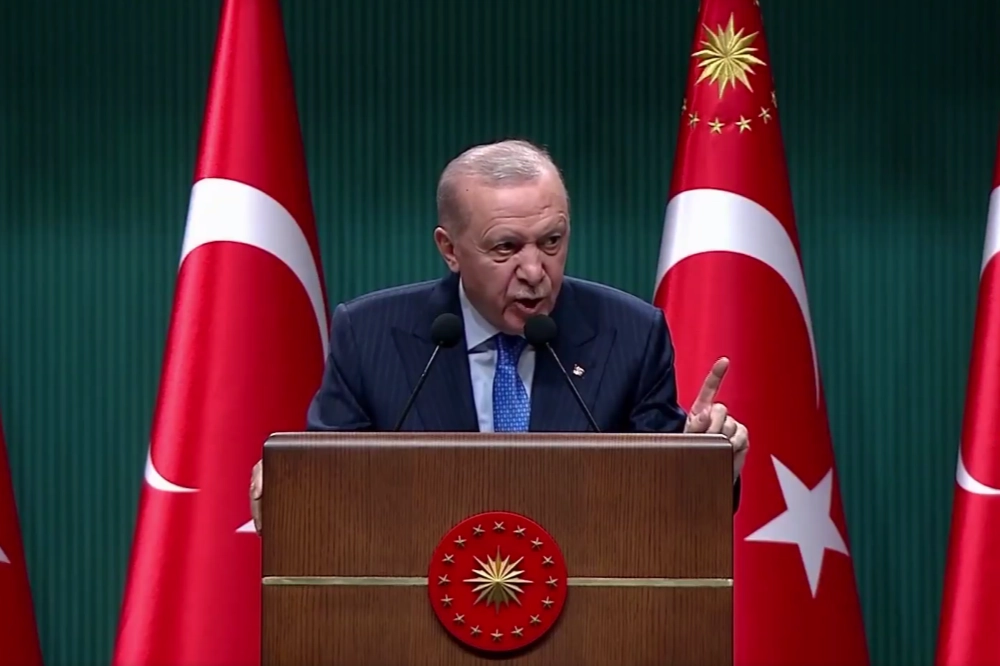 Kabine sonrası kritik a&ccedil;ıklamalar... İhracatta rekor, Avrupa yol ayrımında, bayram tatili 9 g&uuml;n oldu