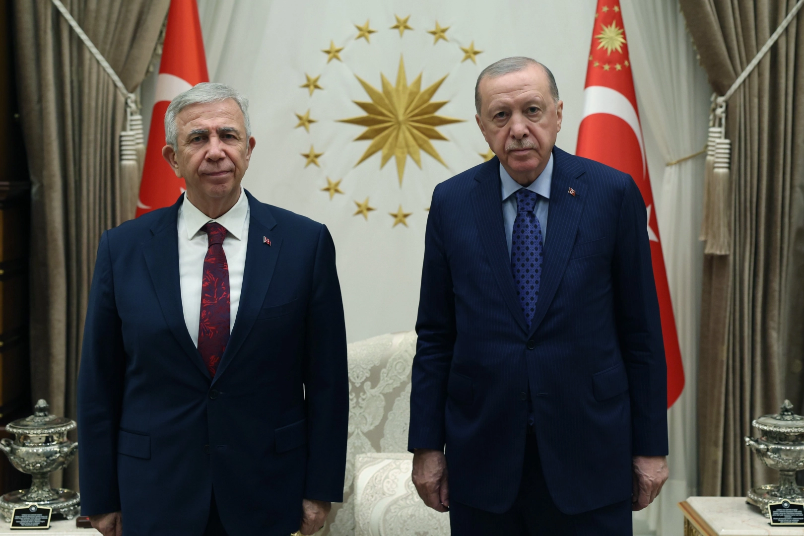 Mansur Yavaş'tan o buluşmaya net yanıt: Ankara i&ccedil;in g&ouml;r&uuml;ş&uuml;r&uuml;m, sağduyudan yana dururum