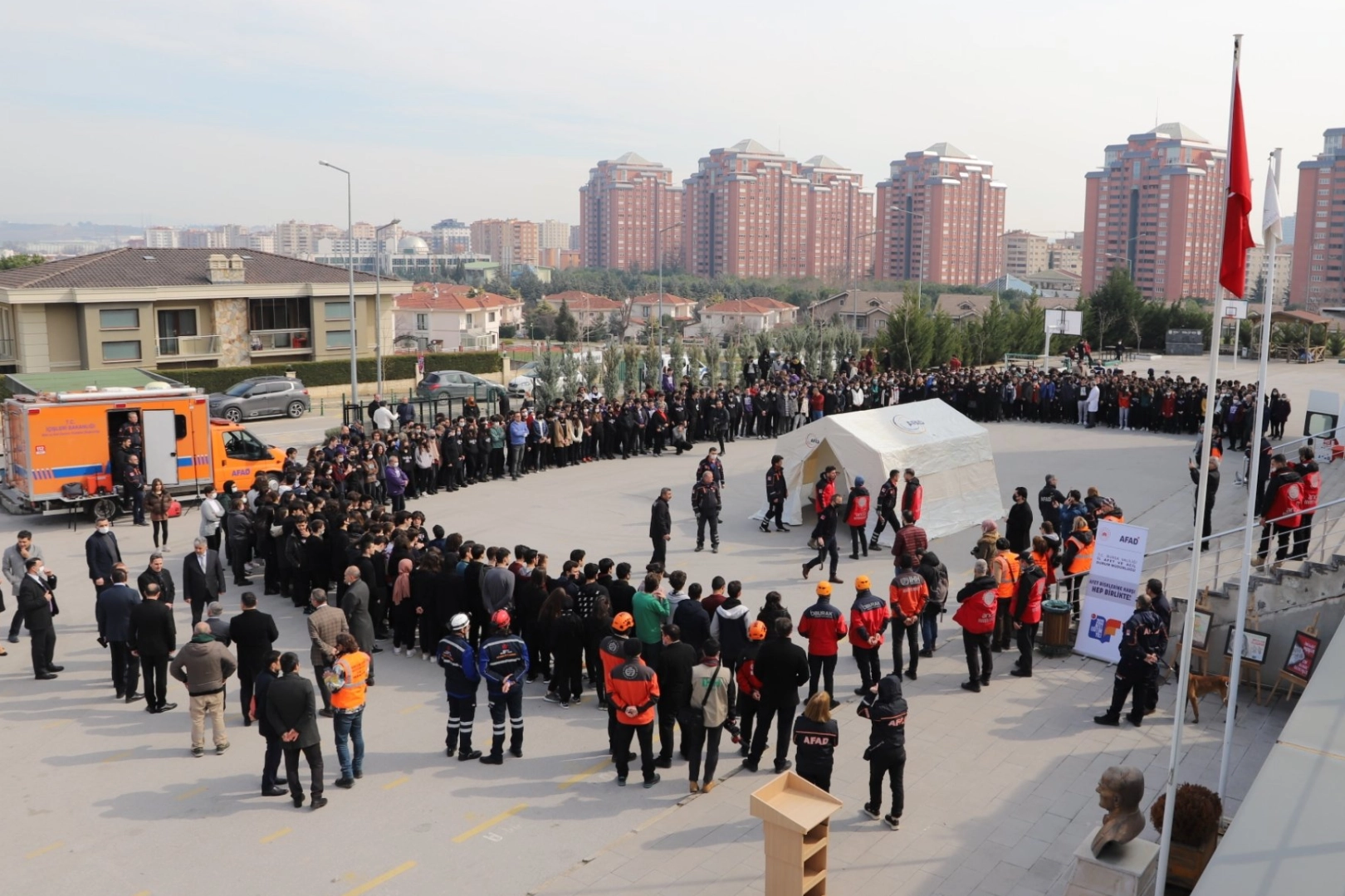 Bugün okullarda eş zamanlı tatbikat yapılacak