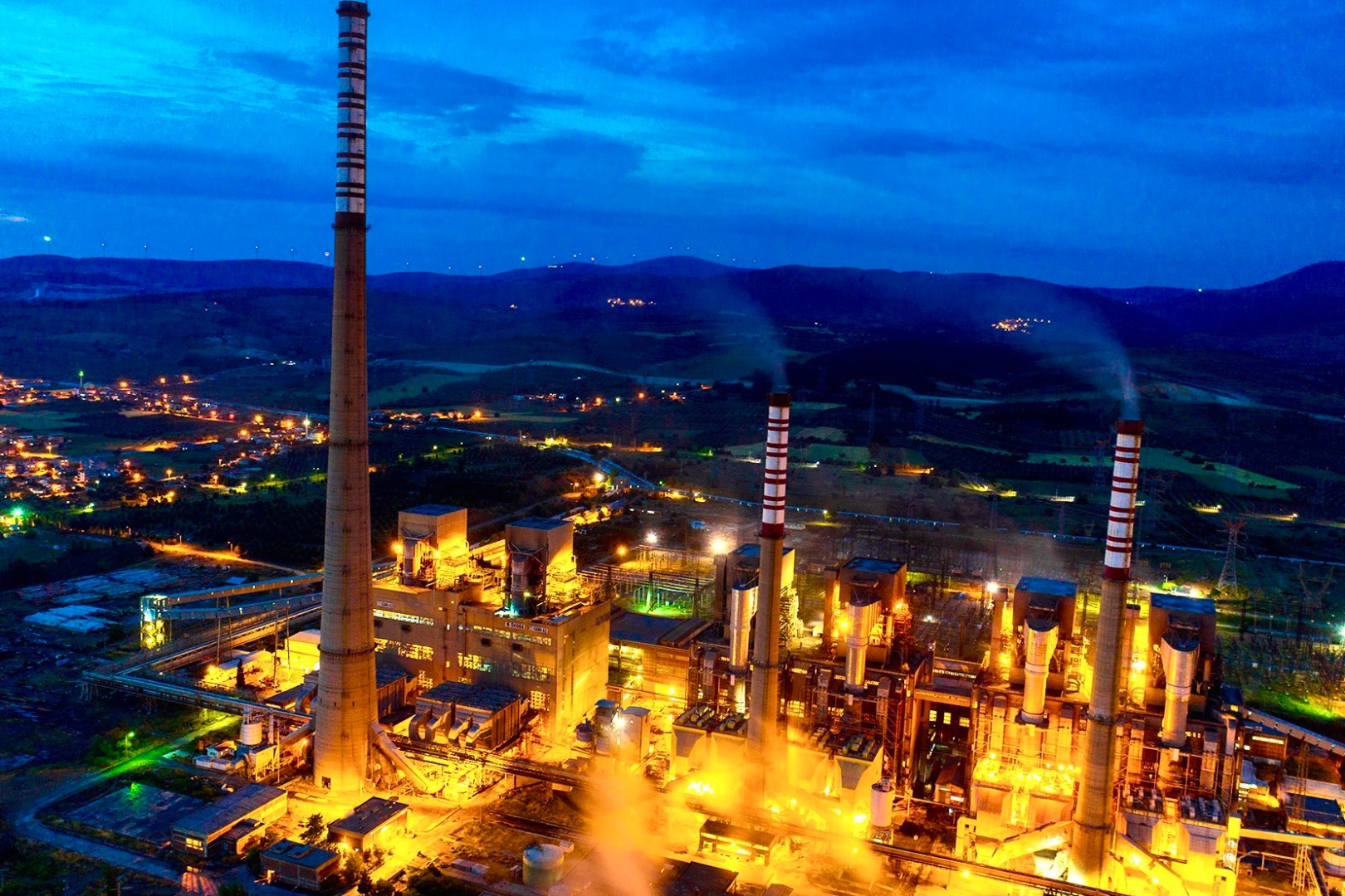 Soma Termik Santral &uuml;retimi durduruyor... Isınma krizi kapıda!