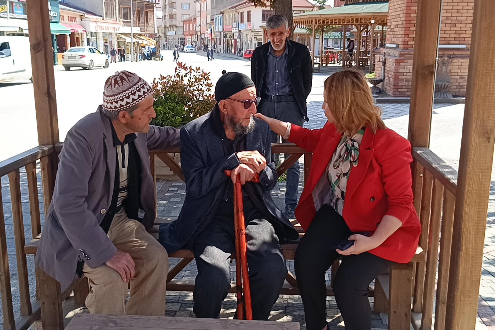 Başkan Zekiye Tekin halkla buluştu