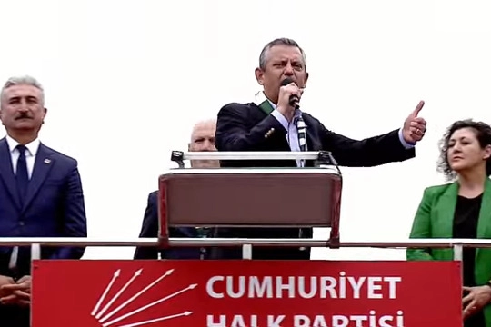 Özgür Özel 