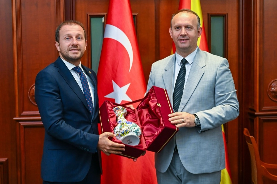 Milletvekili Ahmet Kılıç'tan Kuzey Makedonya çıkarması