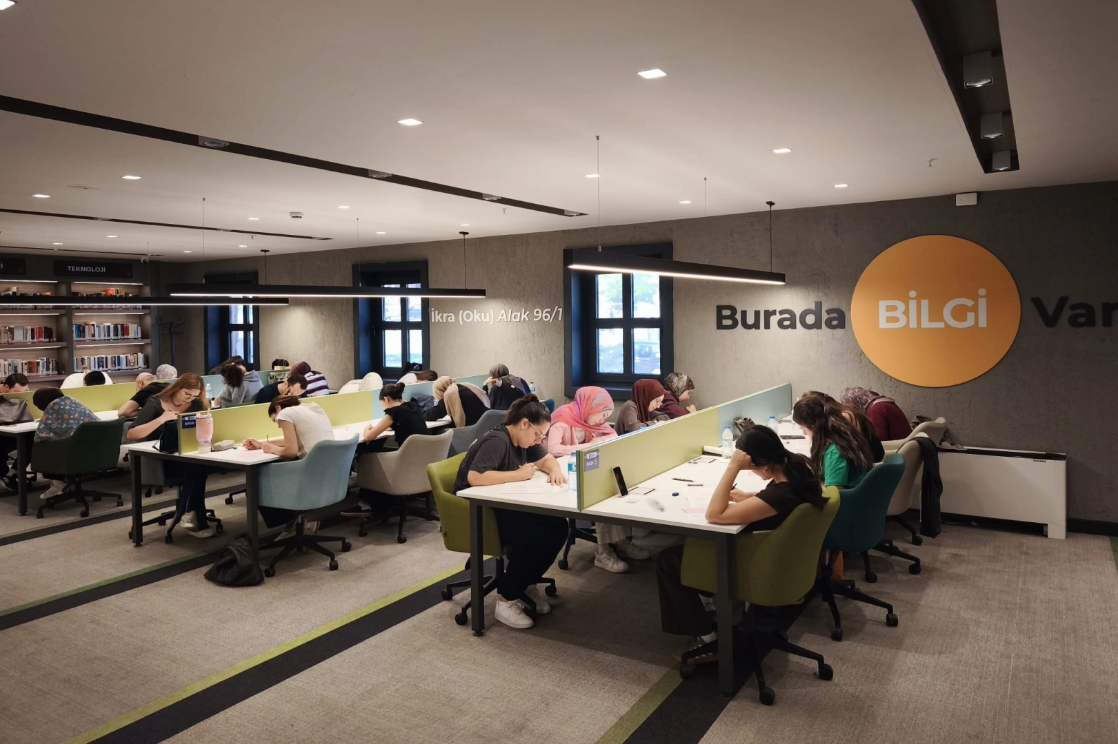 Bursa Yıldırım&rsquo;da gen&ccedil;lere KPSS desteği