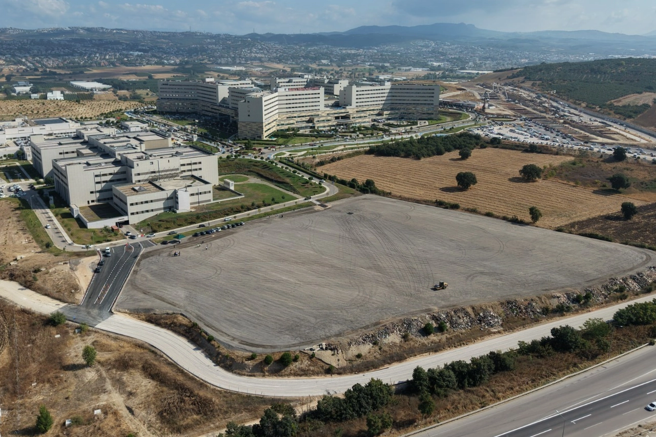 Bursa Şehir Hastanesi otoparkı hizmete a&ccedil;ıldı