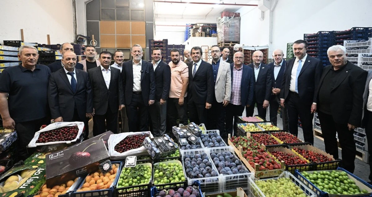 Burkay&rsquo;dan Bursa Kent Hali&rsquo;ne Vizyoner &Ccedil;ıkartma: &ldquo;Gıda G&uuml;venliğinin Kalbini G&uuml;&ccedil;lendiriyoruz&rdquo;