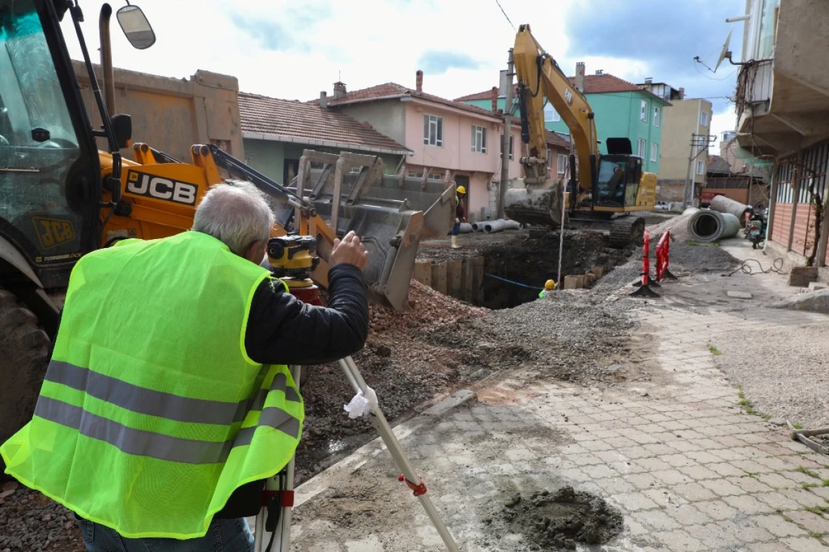 Bursa B&uuml;y&uuml;kşehir Belediyesi'nden Mustafakemalpaşa'ya altyapı atağı