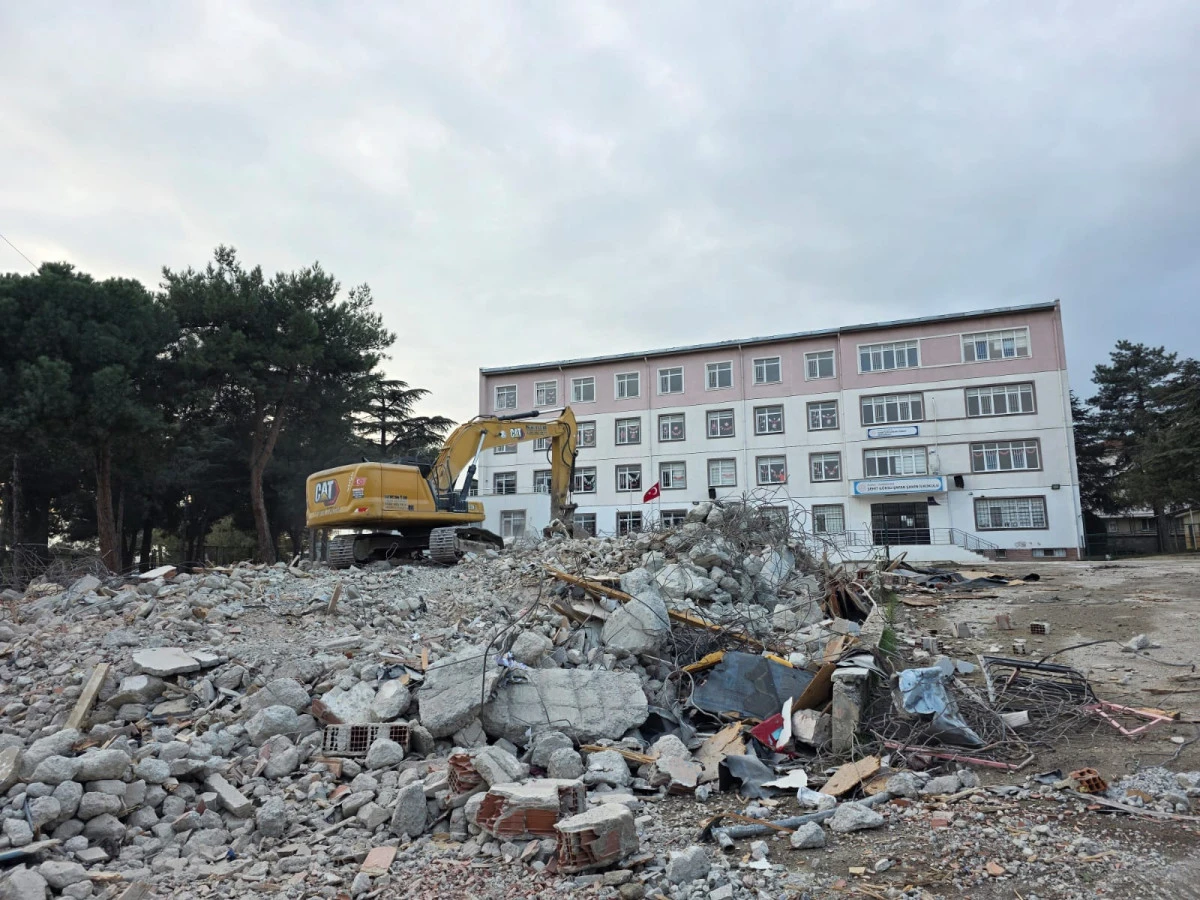 Milli Eğitim Bakanı Yusuf Tekin sözünü tuttu