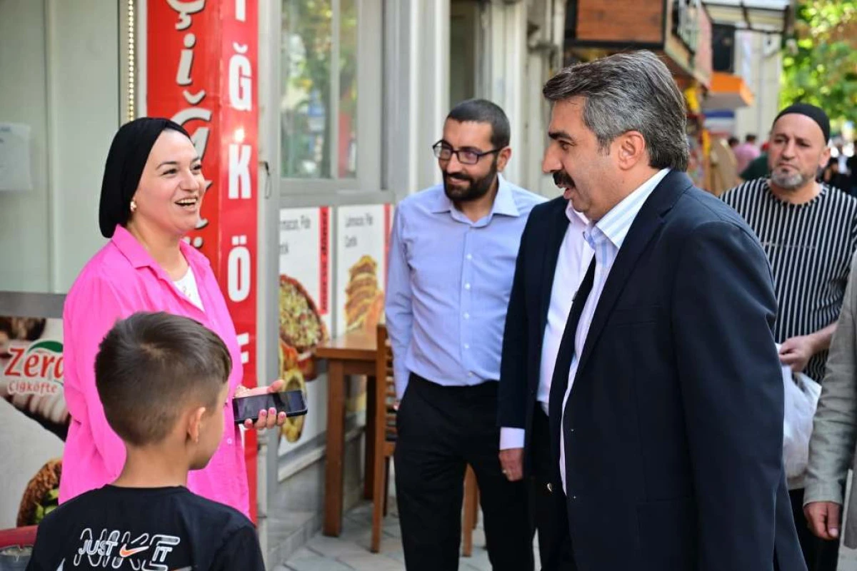 Oktay Yılmaz: Esnafımız başımızın tacıdır