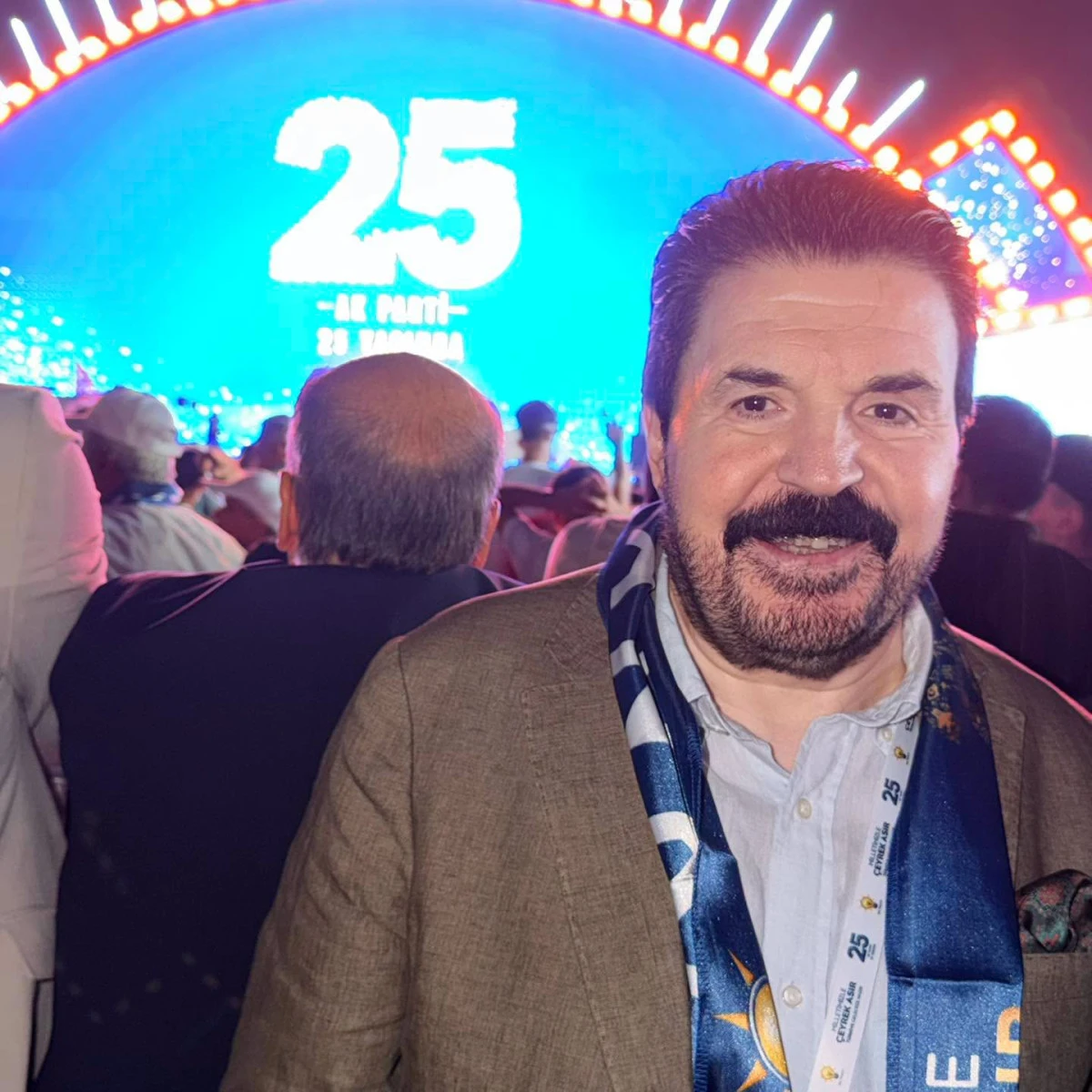 Savcı Sayan&rsquo;dan Mehmet Şimşek&rsquo;e Sert Tepki: "Bu Faturayı Neden Hep Millet &Ouml;d&uuml;yor?"